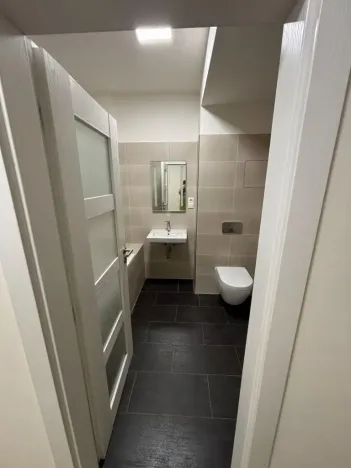 Pronájem bytu 1+kk, Kralupy nad Vltavou, Náměstí G. Karse, 50 m2