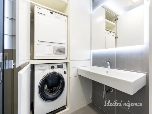 Pronájem bytu 3+kk, Praha - Střížkov, Zakšínská, 76 m2