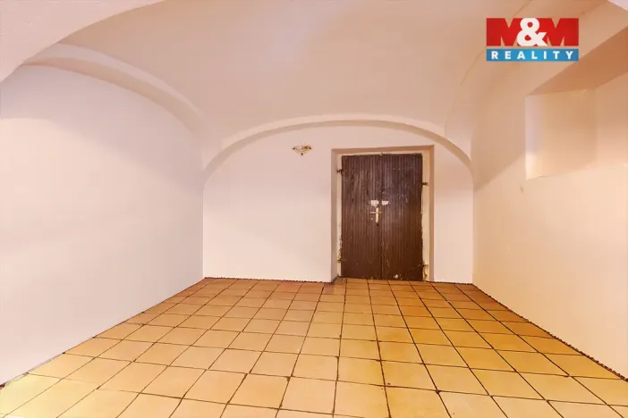 Prodej rodinného domu, Šluknov, nám. Míru, 258 m2