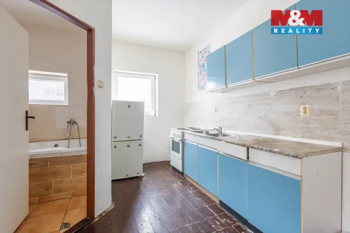 Prodej rodinného domu, Šluknov, nám. Míru, 258 m2