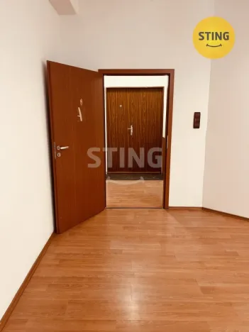 Pronájem kanceláře, Ostrava, Denisova, 132 m2