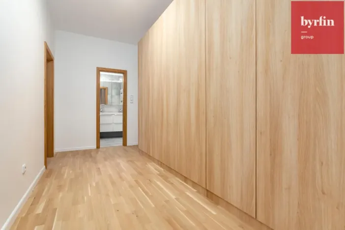 Pronájem bytu 3+kk, Opava, Dolní náměstí, 100 m2