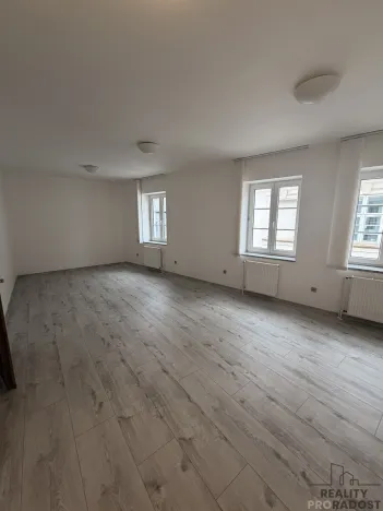 Pronájem bytu 3+kk, Olomouc, Michalská, 85 m2