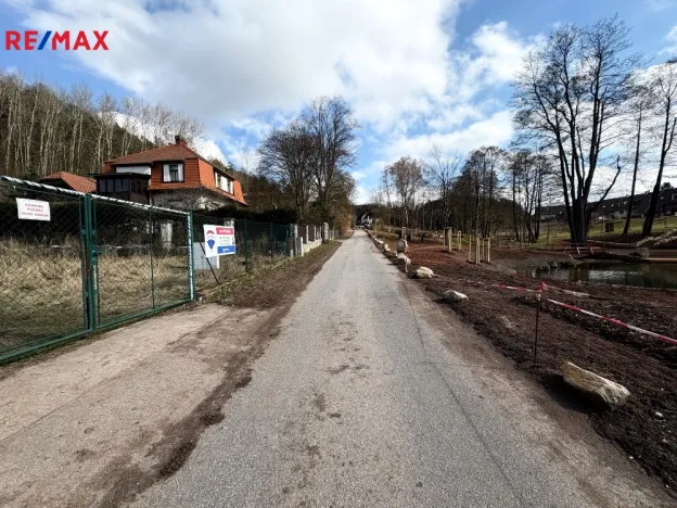 Prodej pozemku pro bydlení, Hronov, Mikoláše Alše, 1868 m2