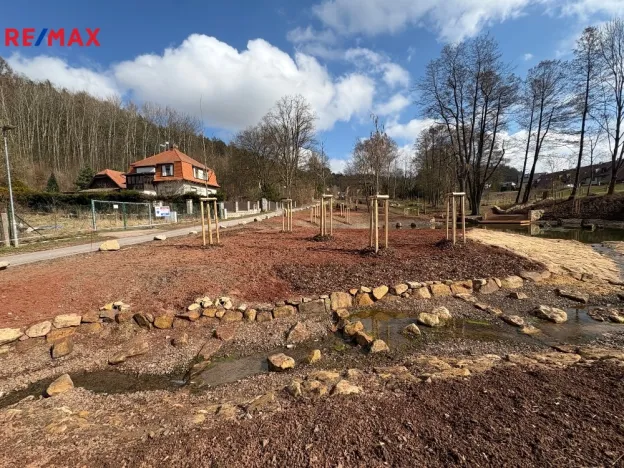 Prodej pozemku pro bydlení, Hronov, Mikoláše Alše, 1868 m2