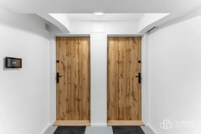 Prodej atypického bytu, Praha - Nusle, U Jezerky, 39 m2