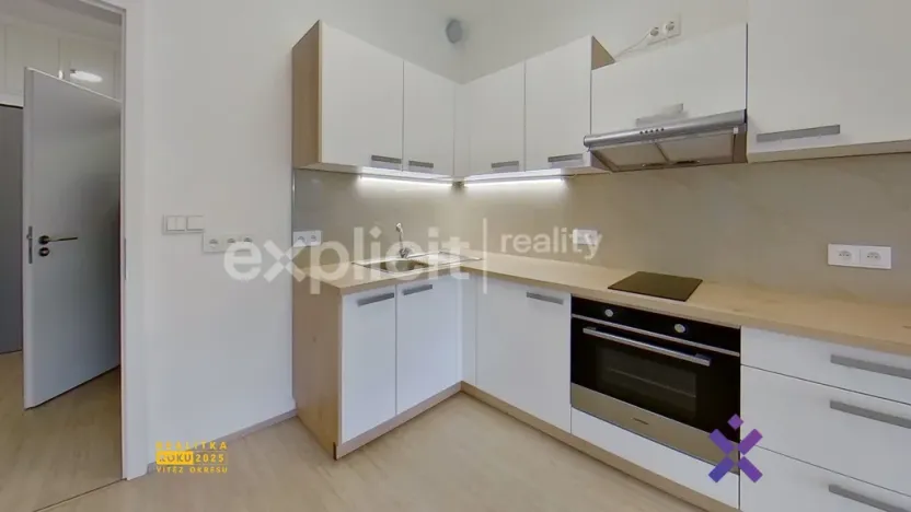 Pronájem bytu 1+kk, Zlín, Křiby, 33 m2