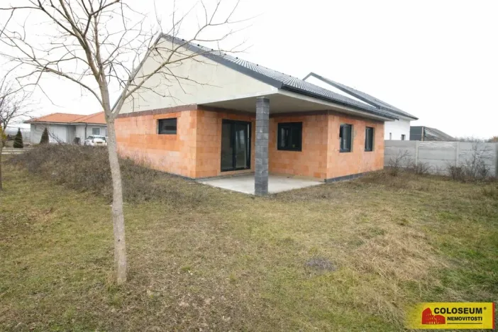 Prodej rodinného domu, Hrádek, 105 m2