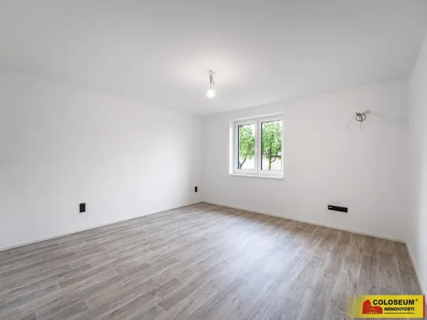 Prodej rodinného domu, Hrádek, 105 m2