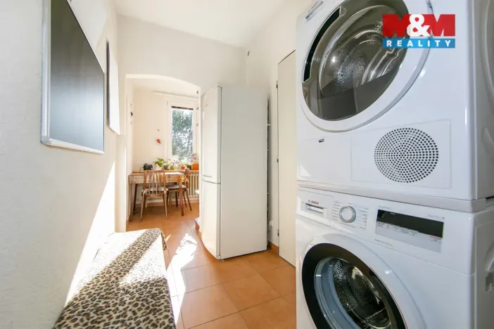 Prodej bytu 3+1, Toužim, Sídliště, 85 m2