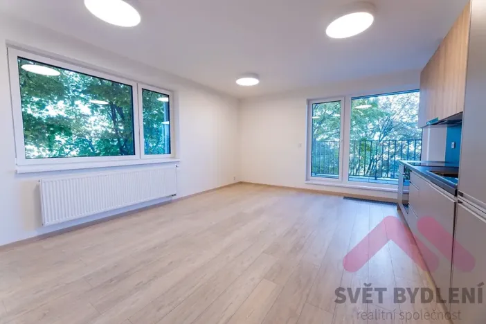 Pronájem bytu 2+kk, Praha - Řepy, Laudova, 62 m2