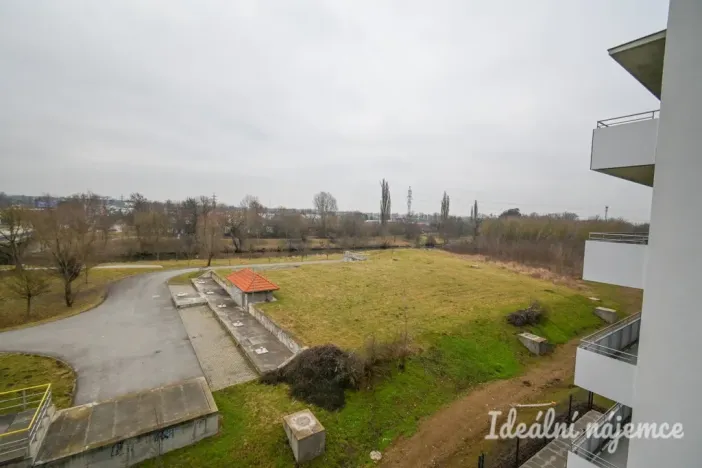 Pronájem bytu 2+kk, Brno - Horní Heršpice, Jižní, 36 m2