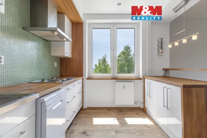 Prodej bytu 3+1, Frýdek-Místek - Frýdek, Na Aleji, 64 m2