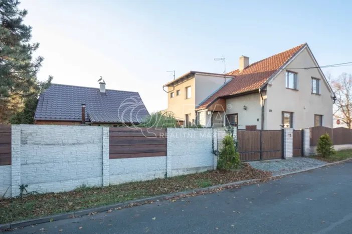 Prodej bytu 3+1, Libiš, Příčná, 92 m2