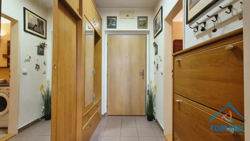 Prodej bytu 1+kk, Praha - Stodůlky, Sluneční náměstí, 30 m2