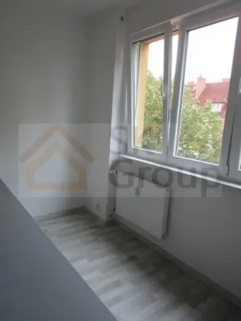 Pronájem bytu 1+1, Karlovy Vary, Charkovská, 360 m2