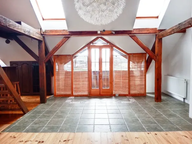 Pronájem atypického bytu, Třeboň - Třeboň II, Svobody, 100 m2