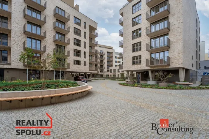 Pronájem bytu 2+kk, Brno - Zábrdovice, Bratislavská, 43 m2