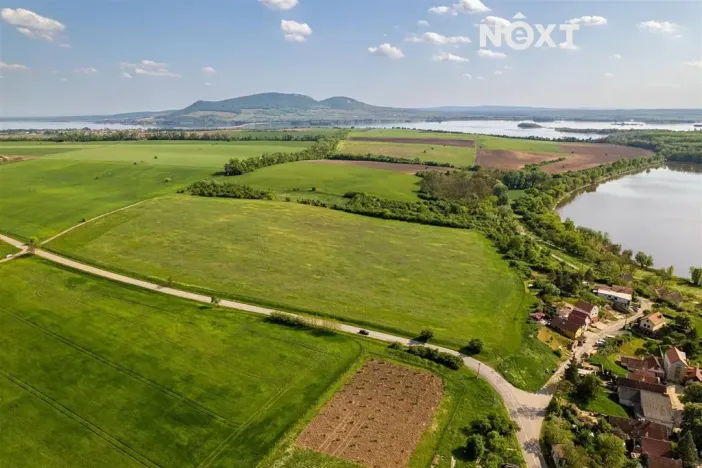 Prodej pozemku pro bydlení, Pouzdřany, 62276 m2