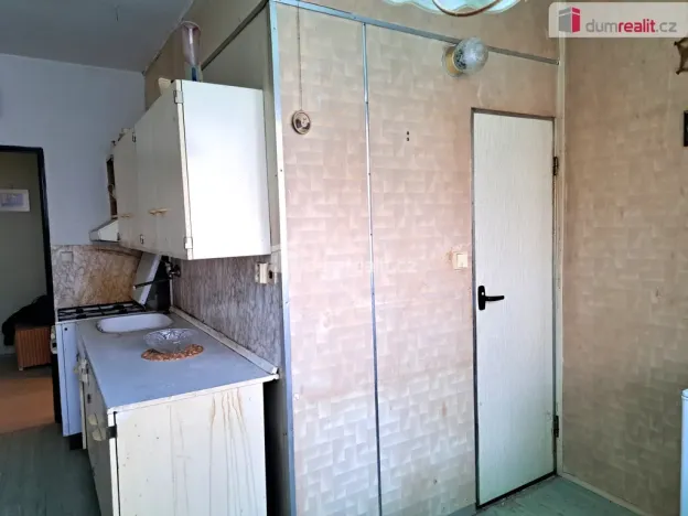 Prodej bytu 1+1, Ústí nad Labem - Severní Terasa, Šípková, 45 m2