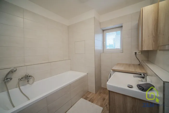 Prodej bytu 3+kk, Včelná, Pod Tratí, 67 m2