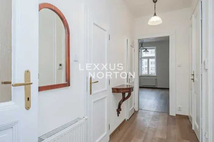 Pronájem bytu 2+kk, Praha - Vinohrady, Slezská, 57 m2