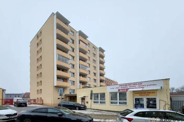 Prodej bytu 3+1, Znojmo, Mičurinova, 70 m2
