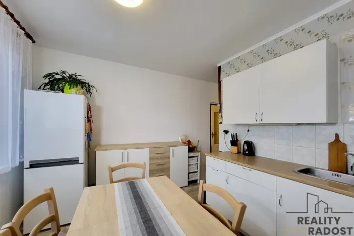 Prodej bytu 3+1, Znojmo, Mičurinova, 70 m2