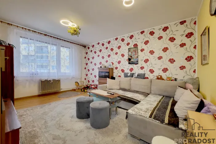 Prodej bytu 3+1, Znojmo, Mičurinova, 70 m2