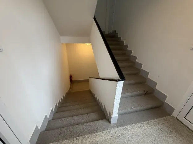 Pronájem bytu 2+kk, Praha - Žižkov, Křišťanova, 41 m2