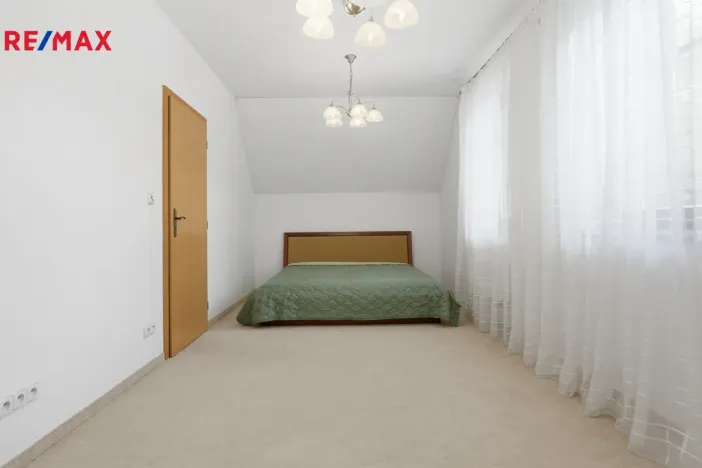 Prodej rodinného domu, Karlovy Vary, Za Motelem, 137 m2