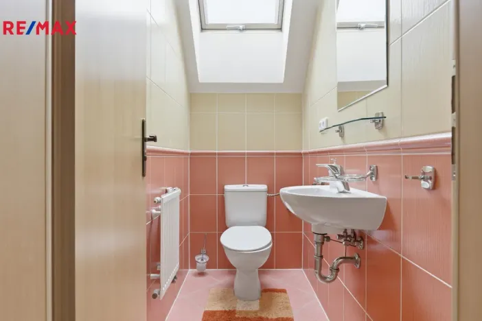 Prodej rodinného domu, Karlovy Vary, Za Motelem, 137 m2