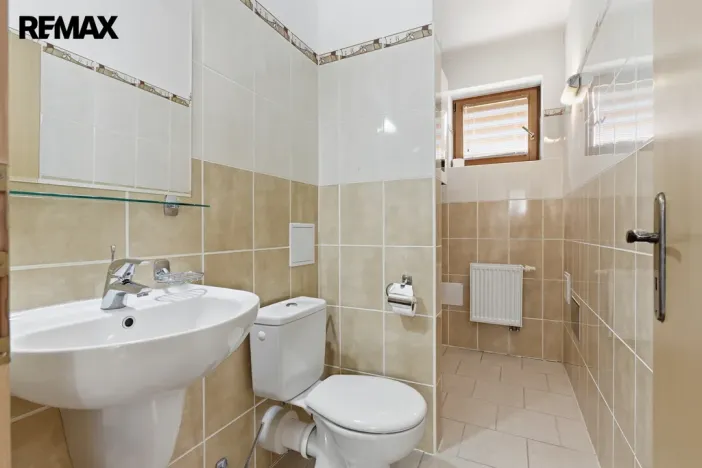 Prodej rodinného domu, Karlovy Vary, Za Motelem, 137 m2