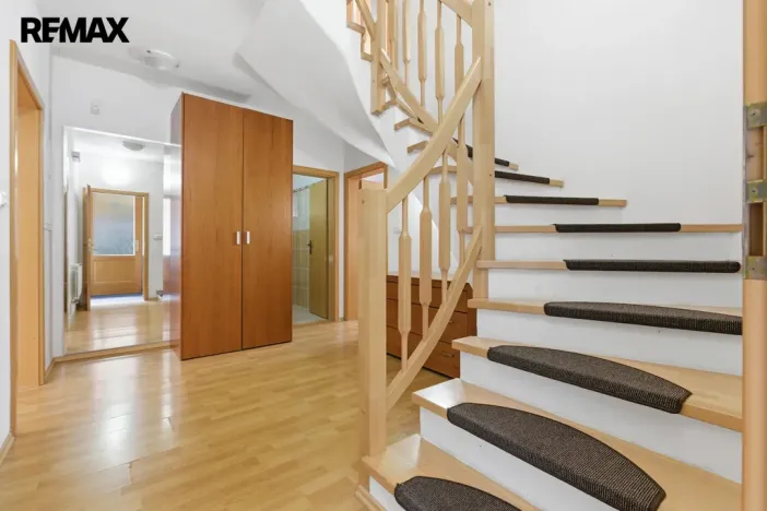 Prodej rodinného domu, Karlovy Vary, Za Motelem, 137 m2