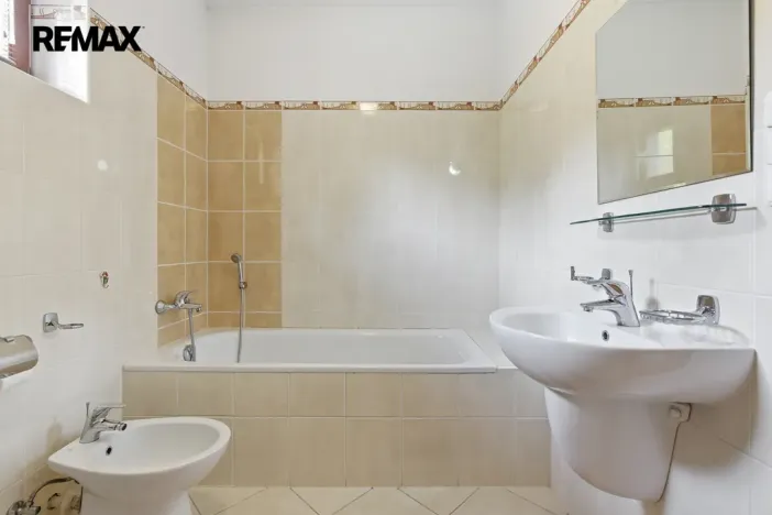 Prodej rodinného domu, Karlovy Vary, Za Motelem, 137 m2