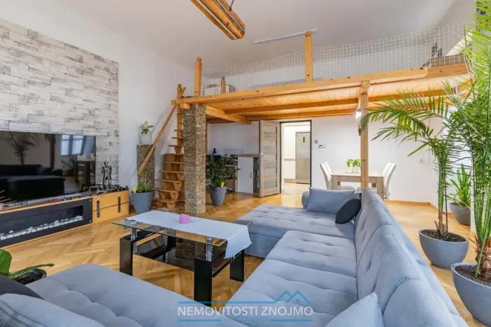 Prodej bytu 4+1, Znojmo, Jana Palacha, 130 m2