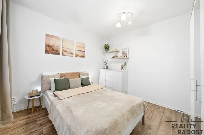 Prodej bytu 2+1, Olomouc - Povel, Nešporova, 43 m2