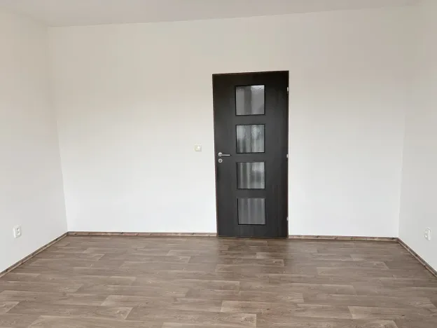 Pronájem bytu 1+kk, Praha - Michle, Počátecká, 27 m2