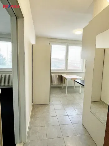 Pronájem bytu 1+1, Olomouc, U cukrovaru, 32 m2