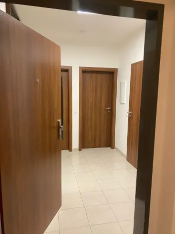 Pronájem bytu 2+kk, Praha - Stodůlky, Nárožní, 52 m2