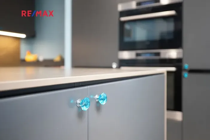 Prodej rodinného domu, Hovorčovice, Na Konci světa, 188 m2