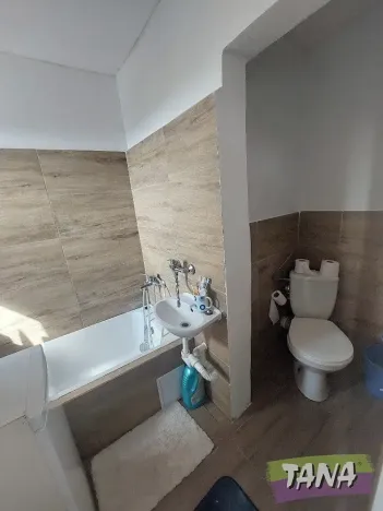 Prodej rodinného domu, Jenišovice, 155 m2