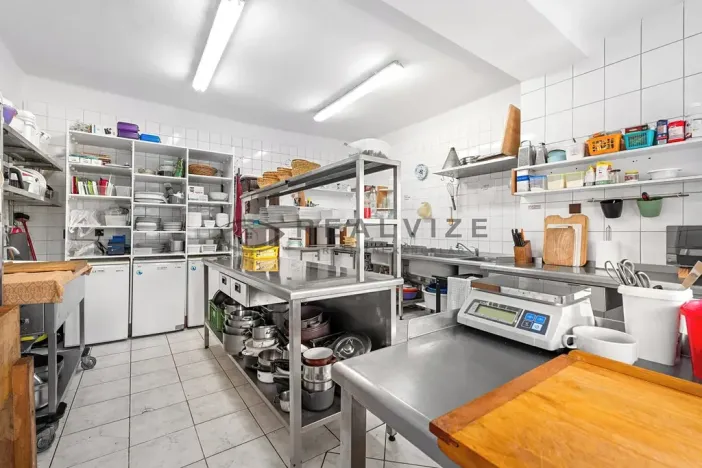 Prodej rodinného domu, Větřní, 250 m2