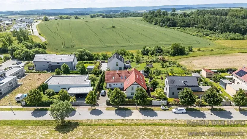 Prodej bytu 4+kk, Vysoký Újezd, U Vršku, 98 m2