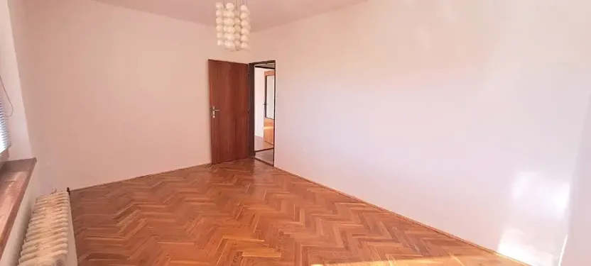 Prodej rodinného domu, Lomnička, 300 m2