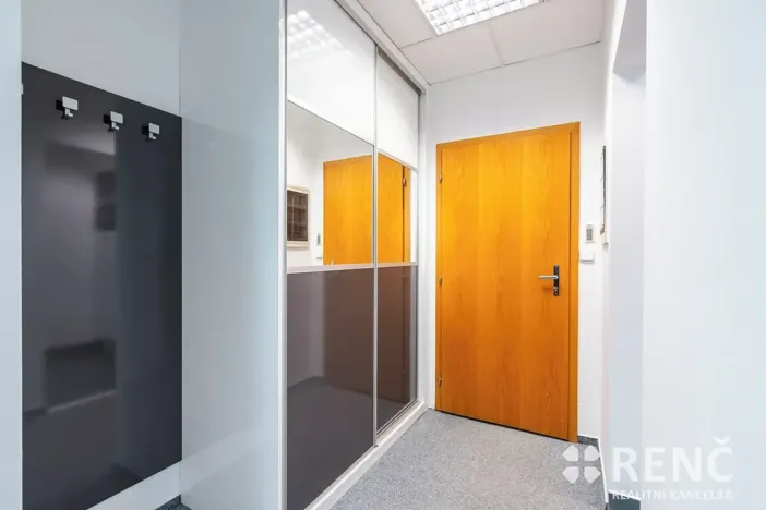 Prodej kanceláře, Brno, Příkop, 70 m2