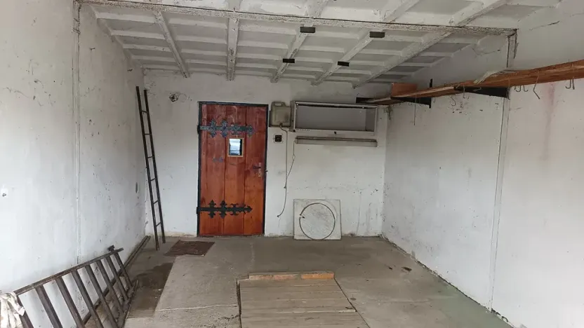 Prodej garáže, Hustopeče, 60 m2