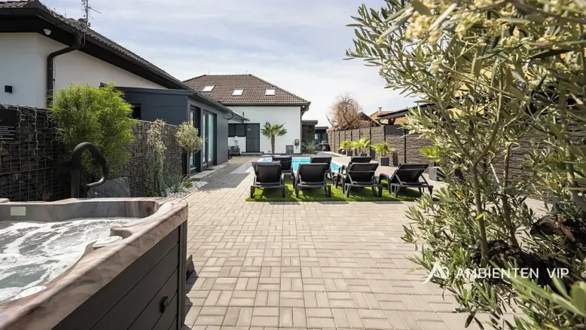 Pronájem bytu 3+kk, Šanov, 80 m2