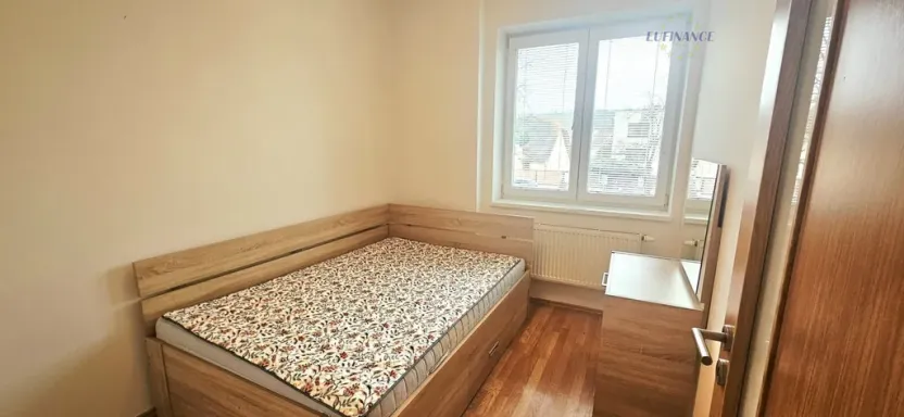 Pronájem bytu 2+kk, Kralupy nad Vltavou, Gen. Klapálka, 30 m2