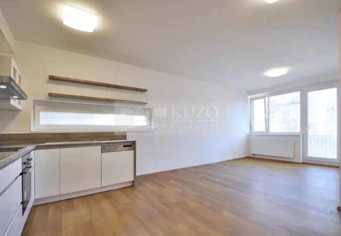 Pronájem bytu 2+kk, Praha, Zakšínská, 56 m2